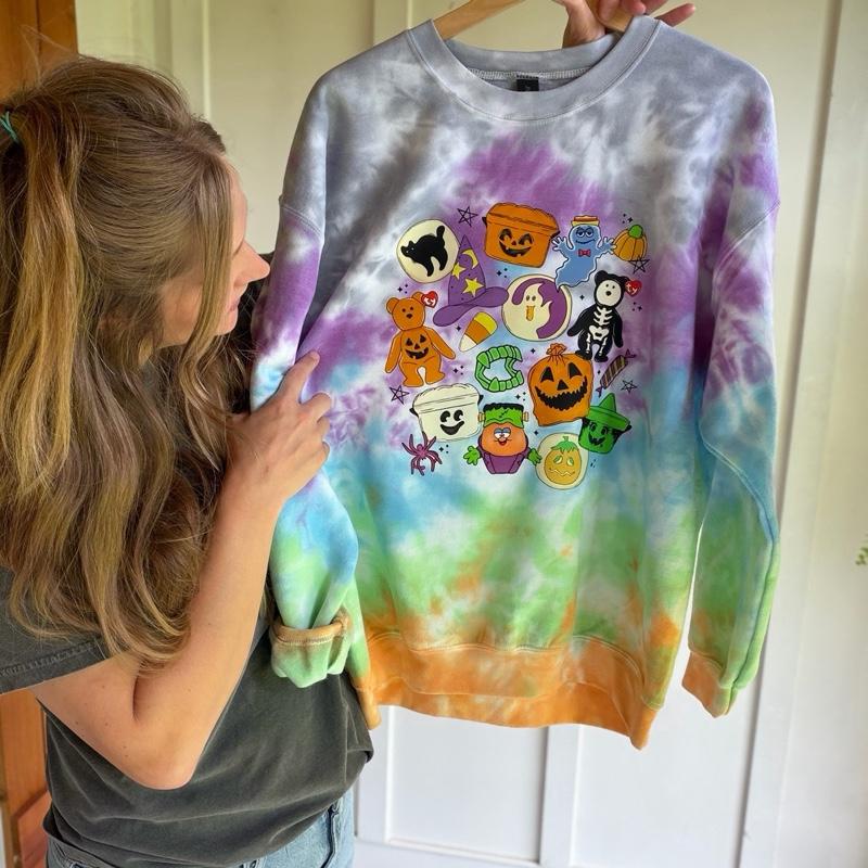 Retro 90s nostalgic Halloween Tops Crewneck or tshirts